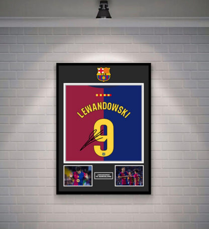 R. Lewandowski Signed Barcelona Shirt (Poster)